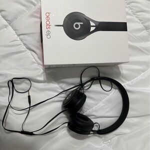 Beats by Dre Black Headphones